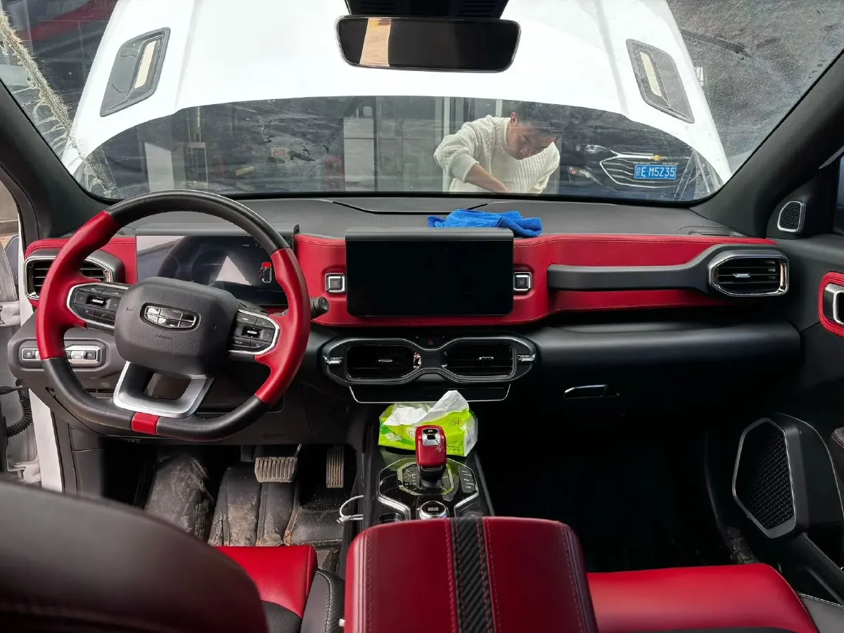 2020 Geely ICON 1.5T 177HP L3 7DCT,autocango,china used car exporter,china ev exporter,chinese used car exporter,chinese used ev exporter