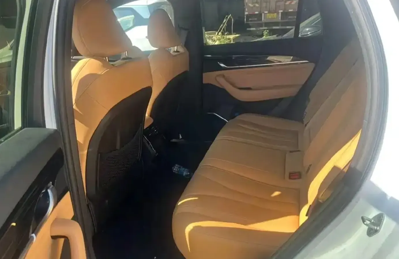 2024 Geely Monjaro 1.5T 163HP L4 3DHT Hybrid,autocango,china used car exporter,china ev exporter,chinese used car exporter,chinese used ev exporter