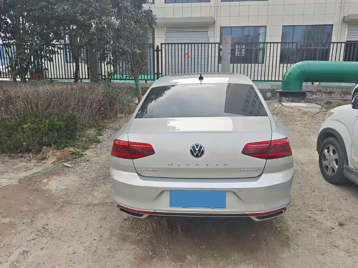 2020 Volkswagen Magotan 2.0T 186HP L4 7DCT,autocango,china used car exporter,china ev exporter,chinese used car exporter,chinese used ev exporter