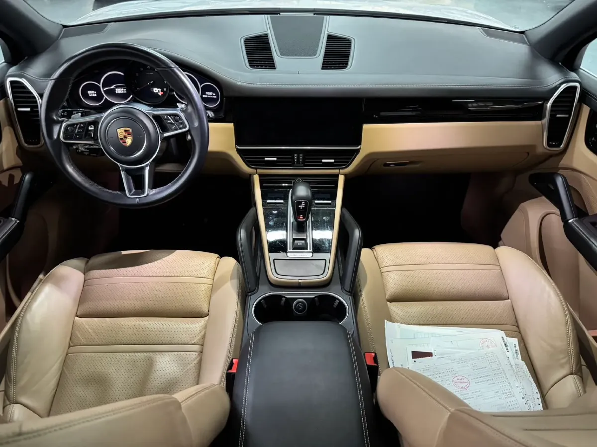 2018 Land Rover Range Rover Velar 3.0T 380HP V6 8AT,autocango,china used car exporter,china ev exporter,chinese used car exporter,chinese used ev exporter