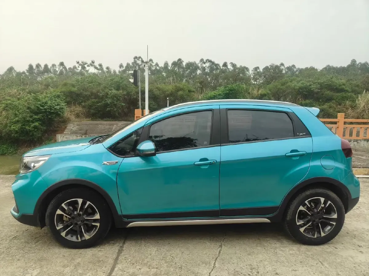 2019 Geely Vision X3 1.5L 109HP L4 CVT,autocango,china used car exporter,china ev exporter,chinese used car exporter,chinese used ev exporter