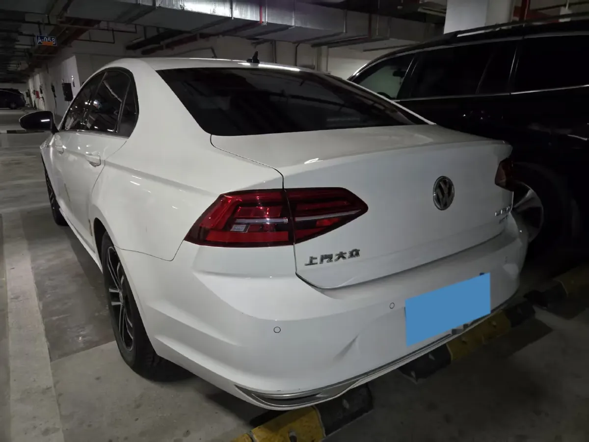2019 Volkswagen Passat 1.4T 150HP L4 7DCT,autocango,china used car exporter,china ev exporter,chinese used car exporter,chinese used ev exporter