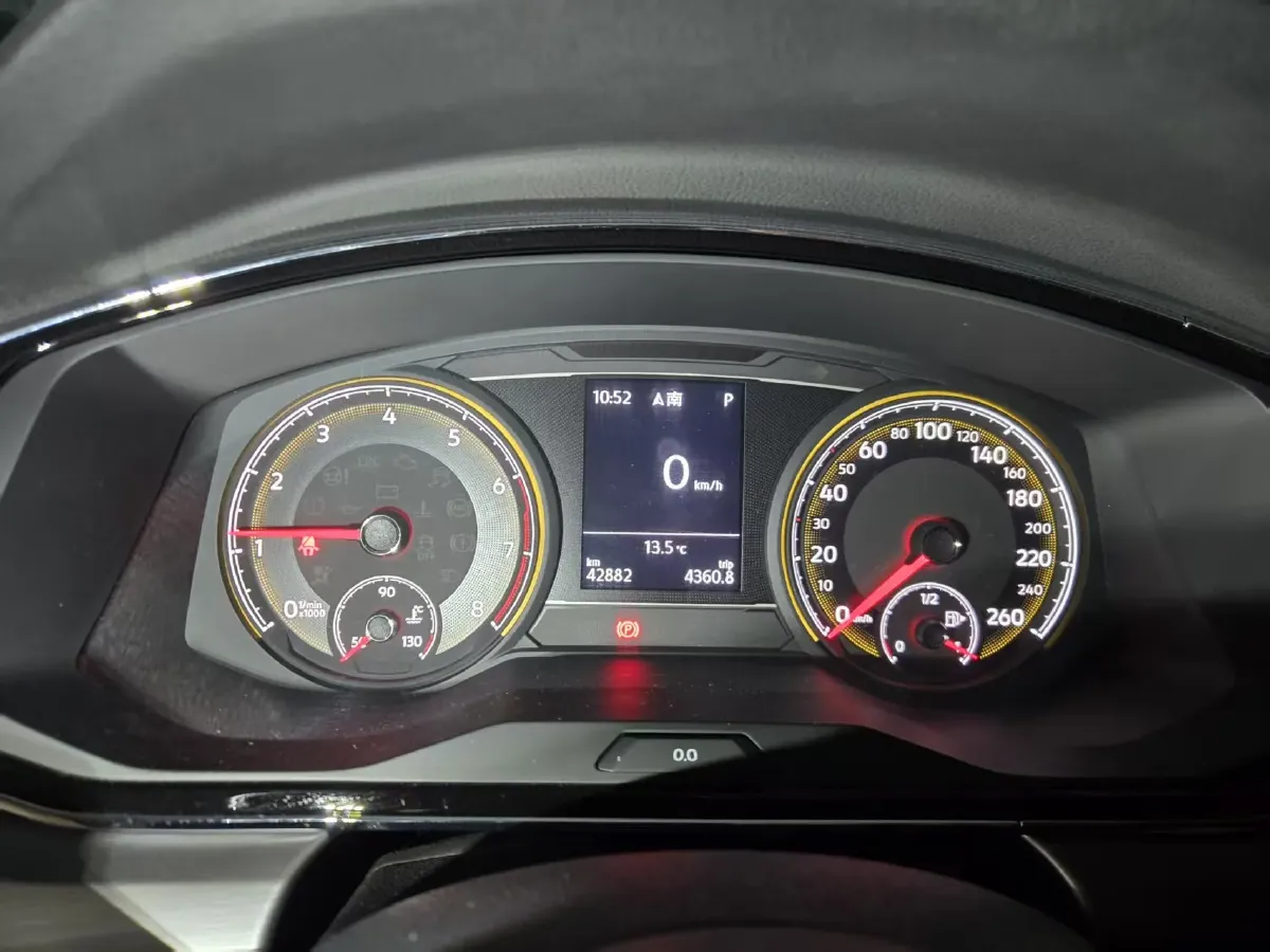 2019 Volkswagen Passat 1.4T 150HP L4 7DCT,autocango,china used car exporter,china ev exporter,chinese used car exporter,chinese used ev exporter