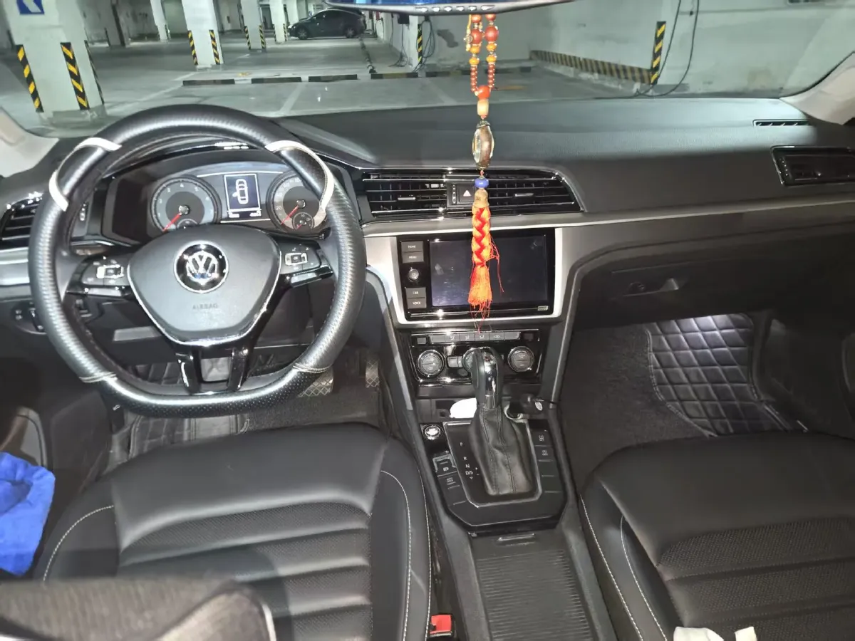 2019 Volkswagen Passat 1.4T 150HP L4 7DCT,autocango,china used car exporter,china ev exporter,chinese used car exporter,chinese used ev exporter