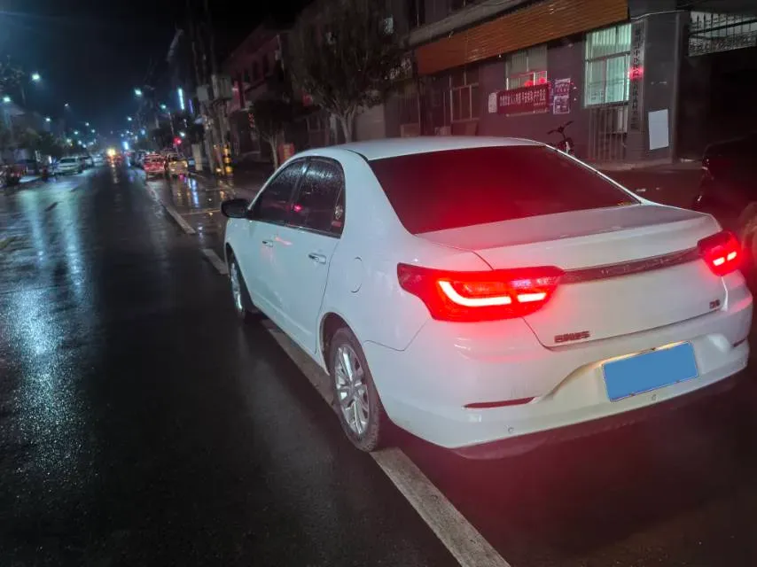 2020 Geely Vision 1.5L 109HP L4 5MT,autocango,china used car exporter,china ev exporter,chinese used car exporter,chinese used ev exporter