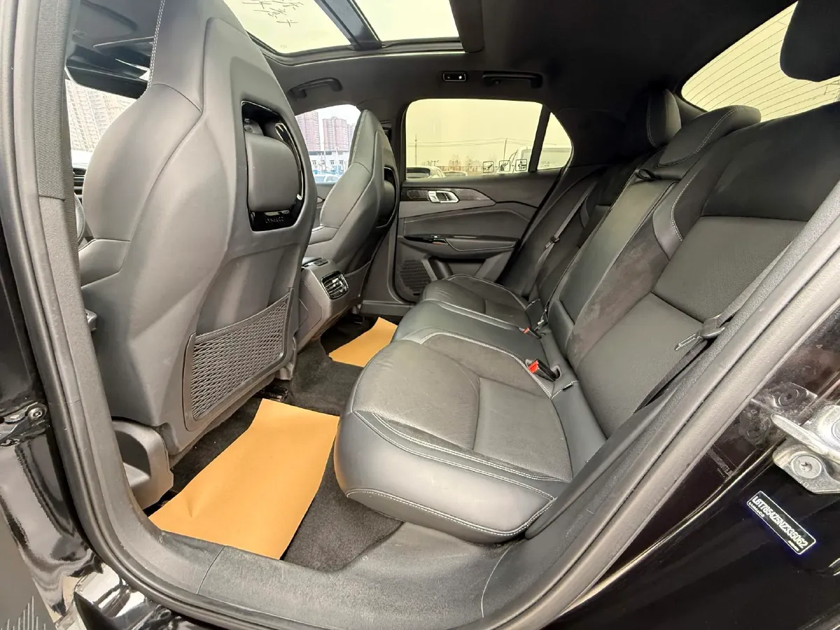 2022 LYNK&CO 03 2.0T 190HP L4 7DCT,autocango,china used car exporter,china ev exporter,chinese used car exporter,chinese used ev exporter