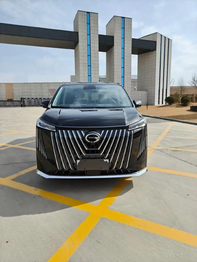 2024 GAC Trumpchi M8 2.0T 252HP L4 8AT,autocango,china used car exporter,china ev exporter,chinese used car exporter,chinese used ev exporter