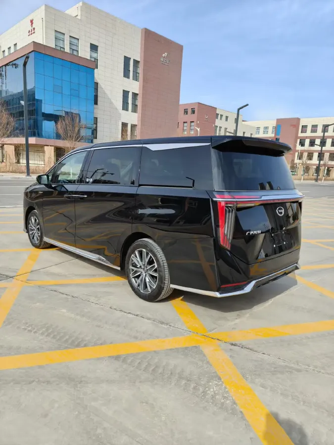 2024 GAC Trumpchi M8 2.0T 252HP L4 8AT,autocango,china used car exporter,china ev exporter,chinese used car exporter,chinese used ev exporter