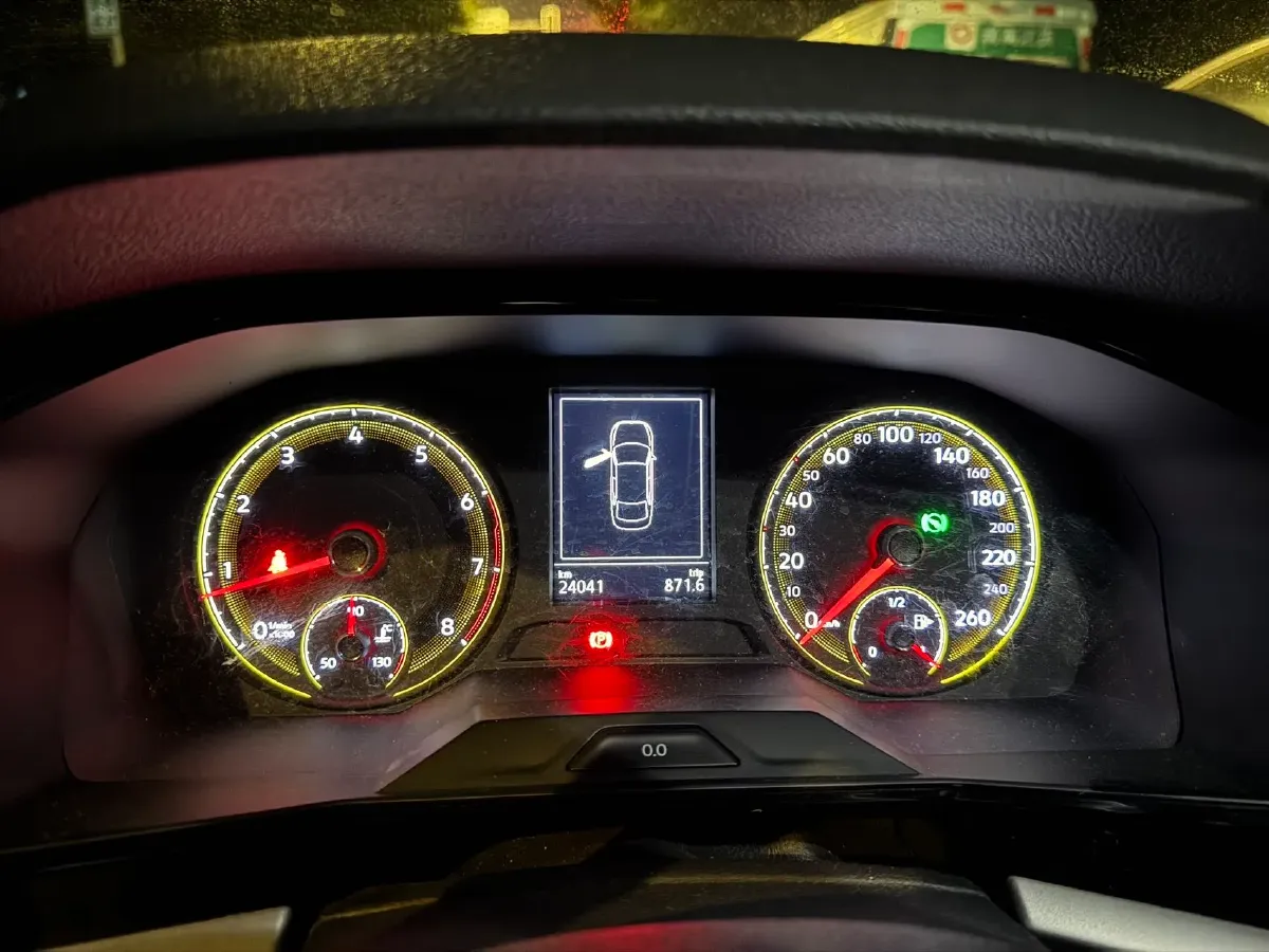 2018 Volkswagen Lavida 1.2T 116HP L4 7DCT,autocango,china used car exporter,china ev exporter,chinese used car exporter,chinese used ev exporter