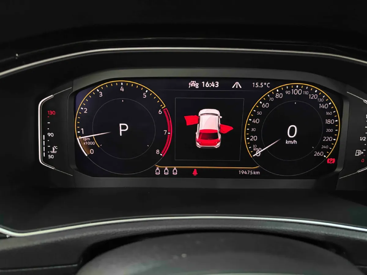 2021 Volkswagen T-Roc 1.4T 150HP L4 7DCT,autocango,china used car exporter,china ev exporter,chinese used car exporter,chinese used ev exporter