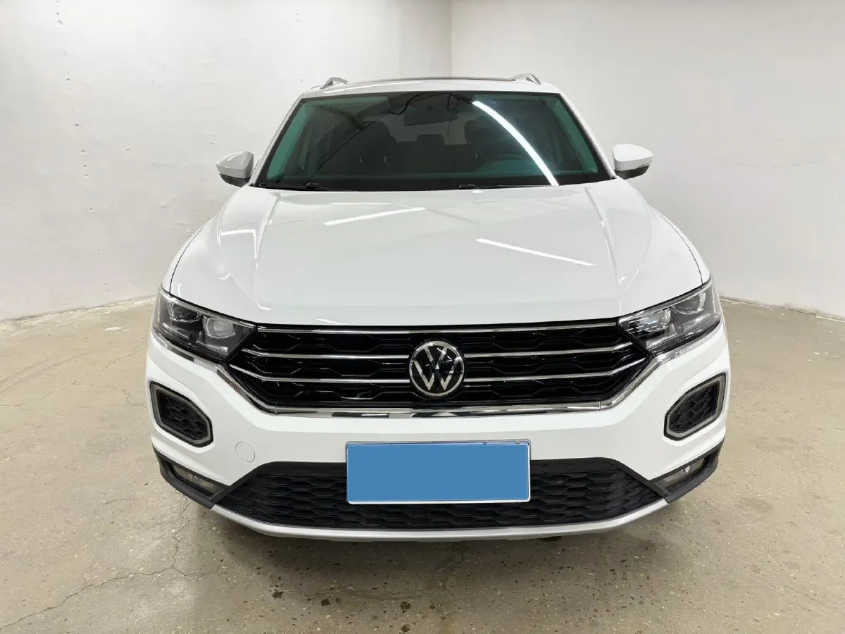 2021 Volkswagen T-Roc 1.4T 150HP L4 7DCT,autocango,china used car exporter,china ev exporter,chinese used car exporter,chinese used ev exporter