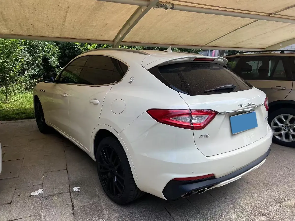 2019 Maserati Levante 3.8T 550HP V8 8AT,autocango,china used car exporter,china ev exporter,chinese used car exporter,chinese used ev exporter