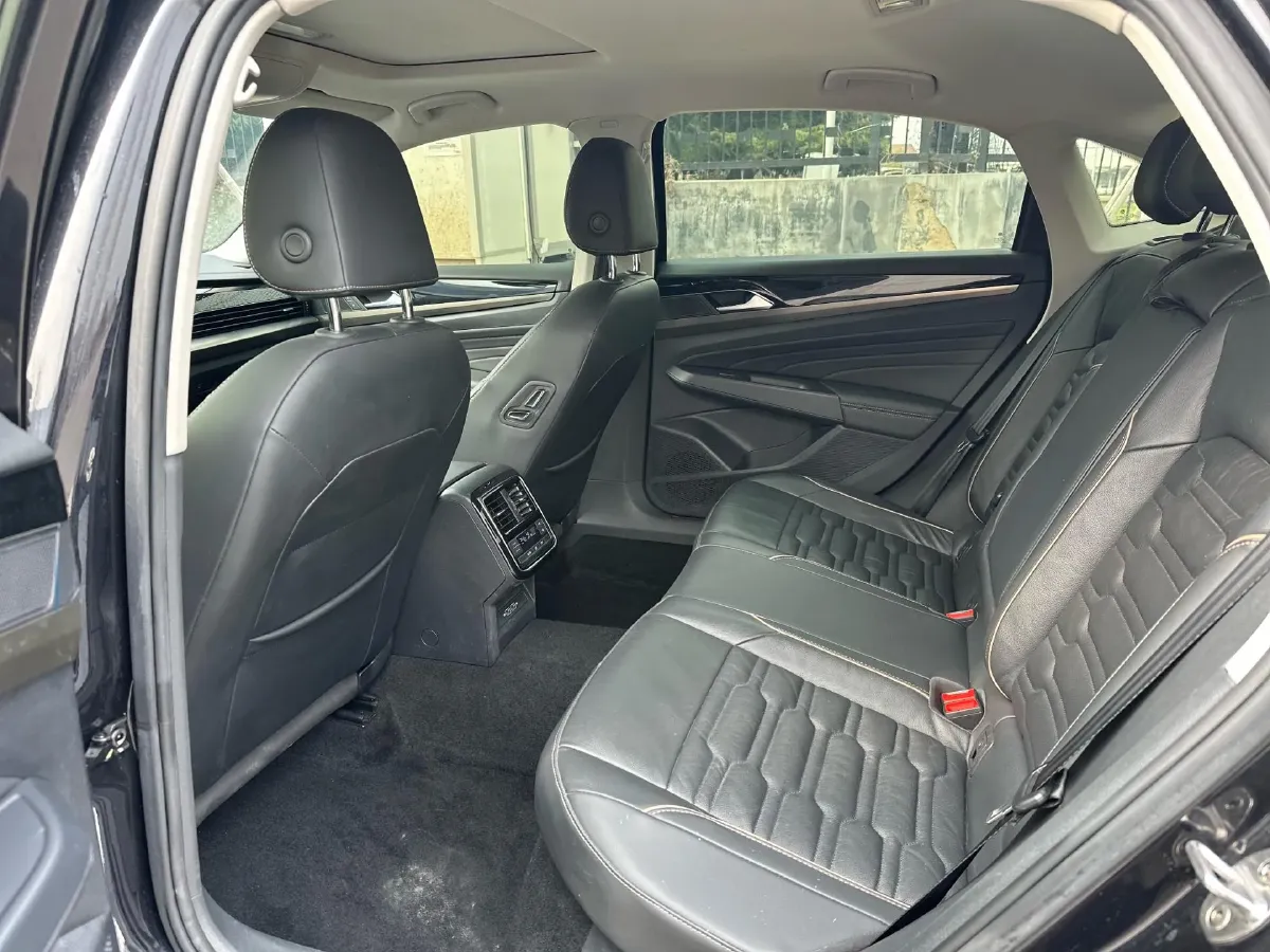 2019 Volkswagen Passat 1.4T 150HP L4 7DCT,autocango,china used car exporter,china ev exporter,chinese used car exporter,chinese used ev exporter