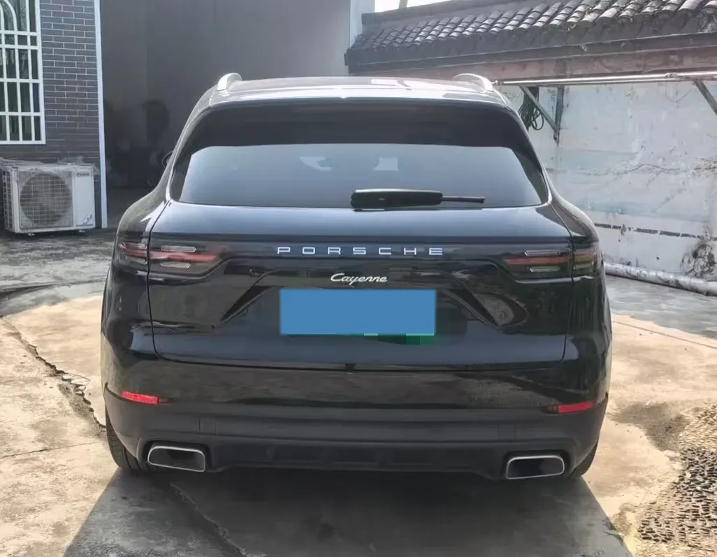 2023 Porsche Cayenne 2.0T 252HP L4 8AT PHEV 17.9KWH,autocango,china used car exporter,china ev exporter,chinese used car exporter,chinese used ev exporter