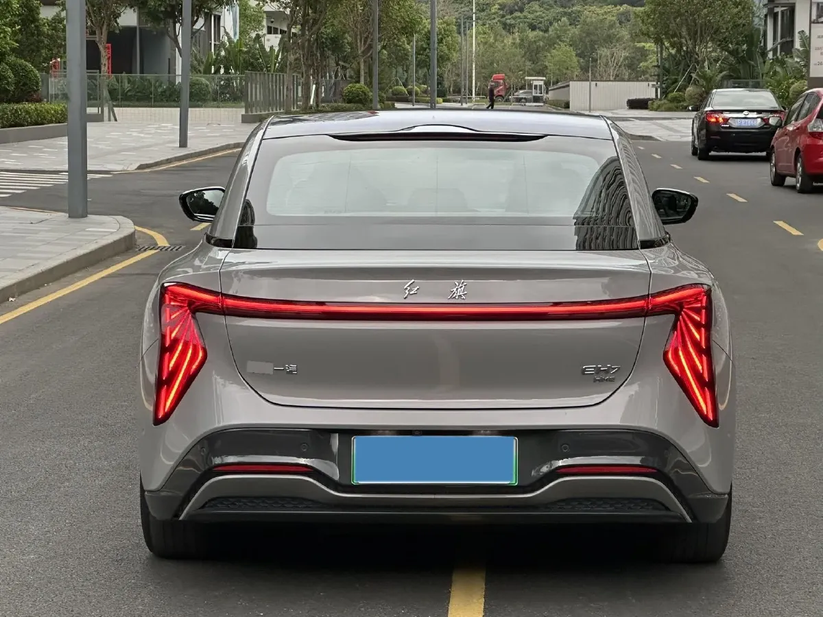 2024 HongQi EH7 BEV 111KWH,autocango,china used car exporter,china ev exporter,chinese used car exporter,chinese used ev exporter