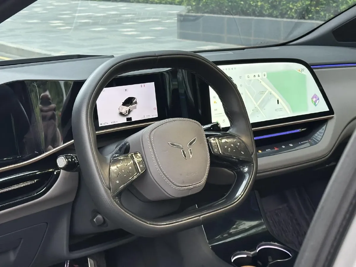 2024 HongQi EH7 BEV 111KWH,autocango,china used car exporter,china ev exporter,chinese used car exporter,chinese used ev exporter