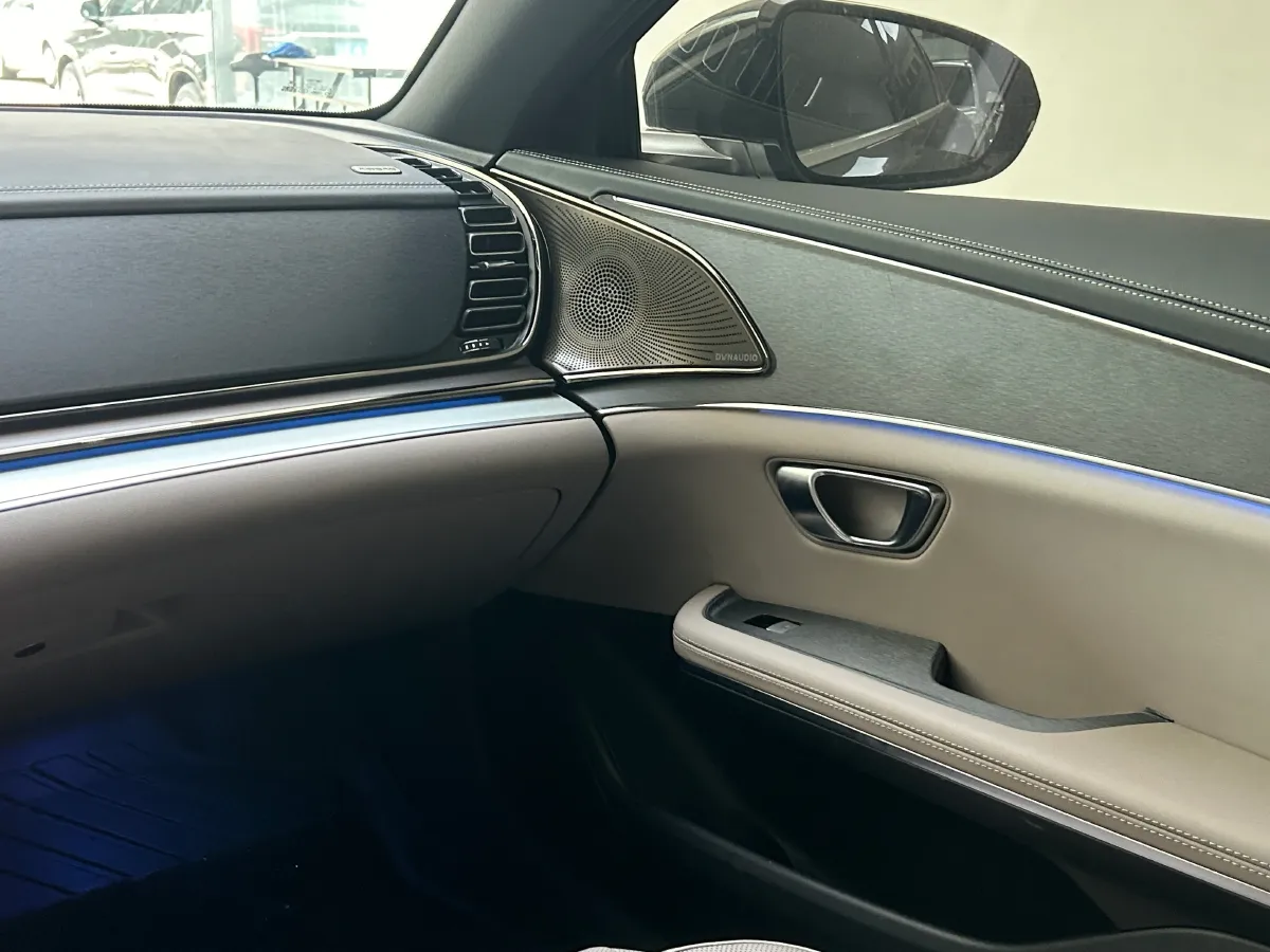 2025 BYD Han 1.5T 156HP L4 E-CVT PHEV,autocango,china used car exporter,china ev exporter,chinese used car exporter,chinese used ev exporter