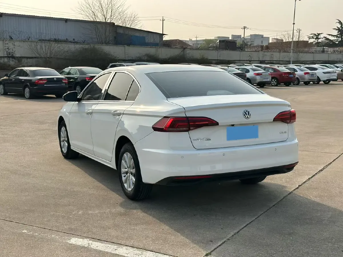 2019 Bestune T77 1.2T 143HP L4 7DCT,autocango,china used car exporter,china ev exporter,chinese used car exporter,chinese used ev exporter