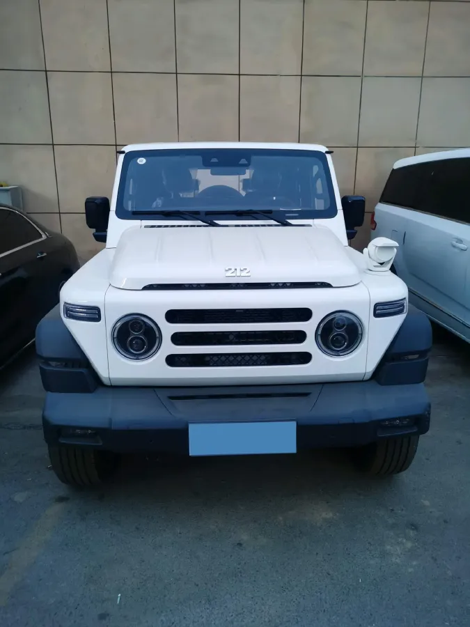 2024 212 212 T01 2.0T 252HP L4 8AT,autocango,china used car exporter,china ev exporter,chinese used car exporter,chinese used ev exporter
