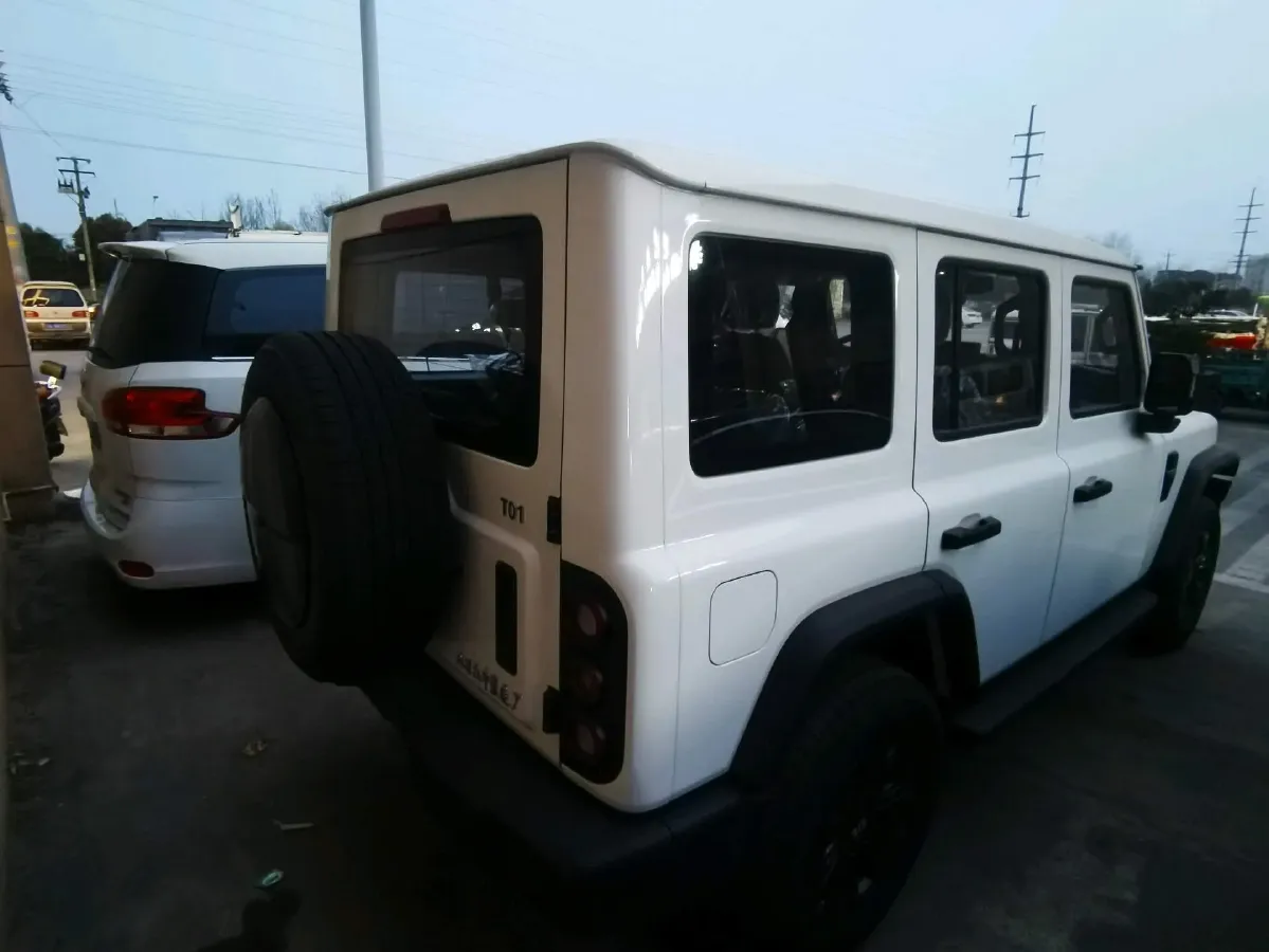 2024 212 212 T01 2.0T 252HP L4 8AT,autocango,china used car exporter,china ev exporter,chinese used car exporter,chinese used ev exporter