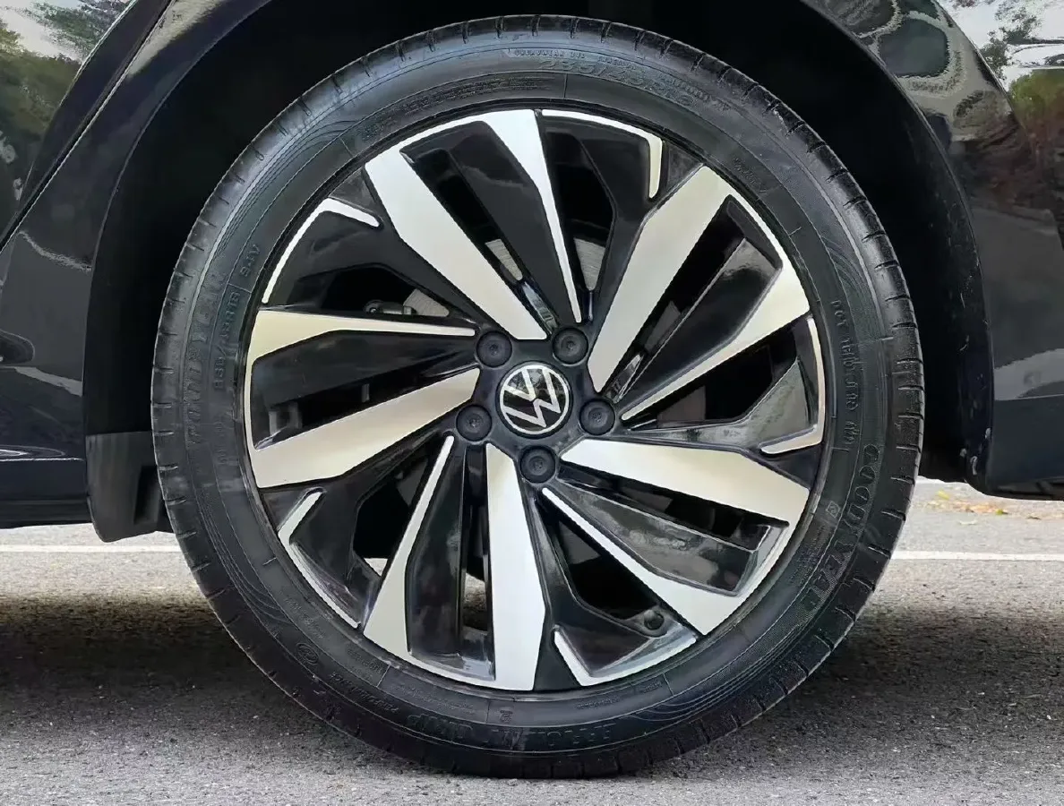 2022 Xpeng P7 BEV 60.2KWH,autocango,china used car exporter,china ev exporter,chinese used car exporter,chinese used ev exporter