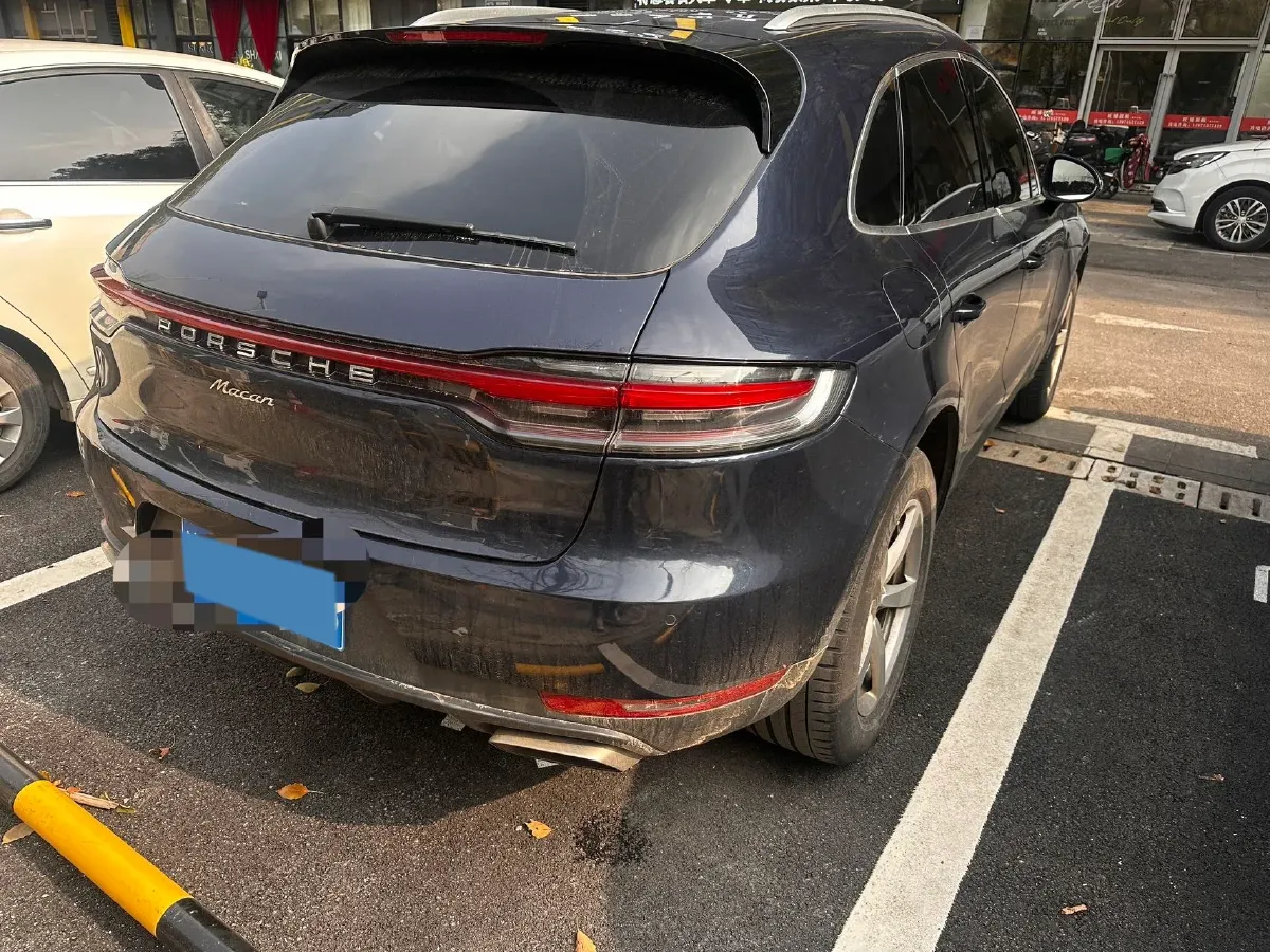 2018 Porsche Macan 2.0T 252HP L4 7DCT,autocango,china used car exporter,china ev exporter,chinese used car exporter,chinese used ev exporter