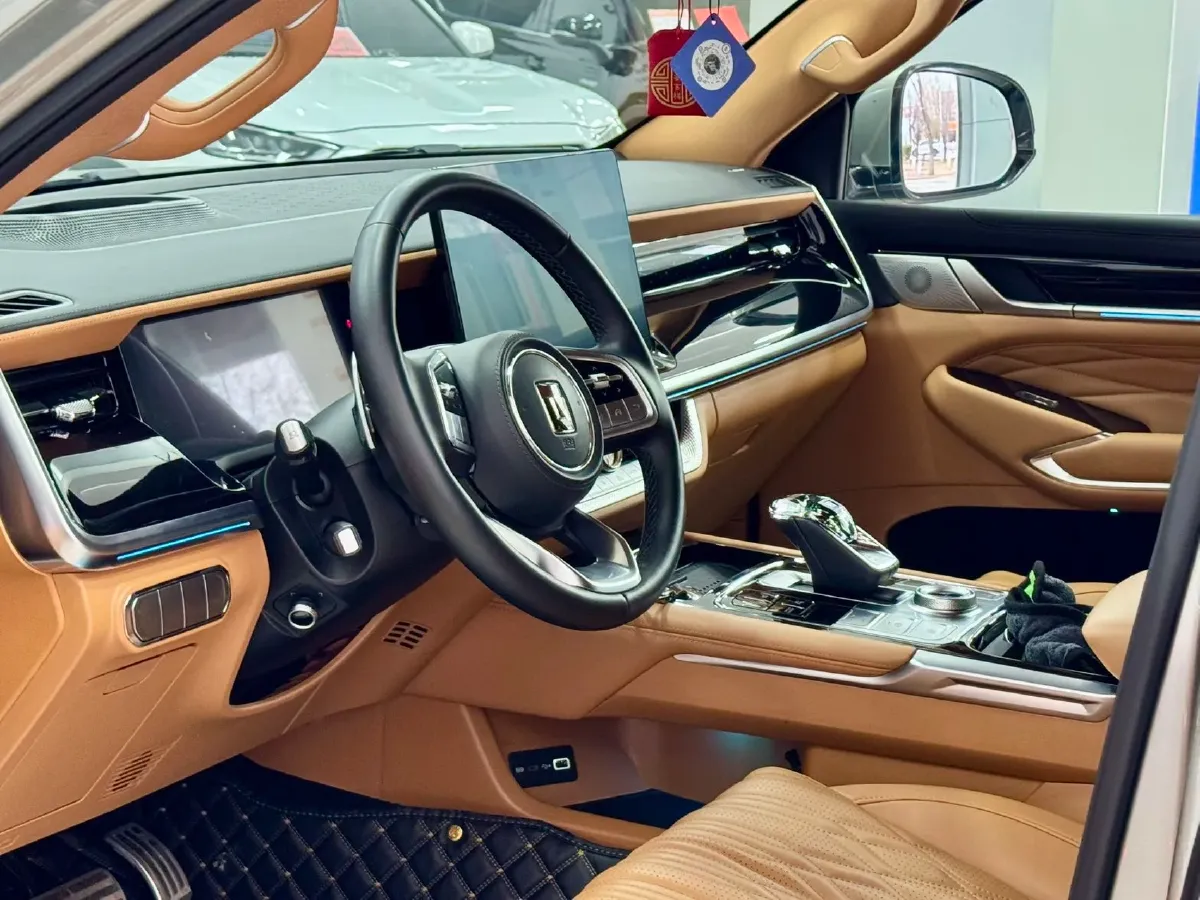 2023 Tank 500 2.0T 252HP L4 9AT PHEV 37.1KWH,autocango,china used car exporter,china ev exporter,chinese used car exporter,chinese used ev exporter