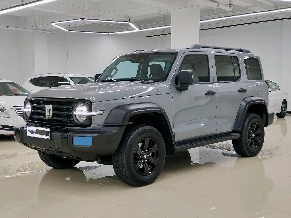 2025 Tank 300 2.4T 186HP L4 9AT,autocango,china used car exporter,china ev exporter,chinese used car exporter,chinese used ev exporter