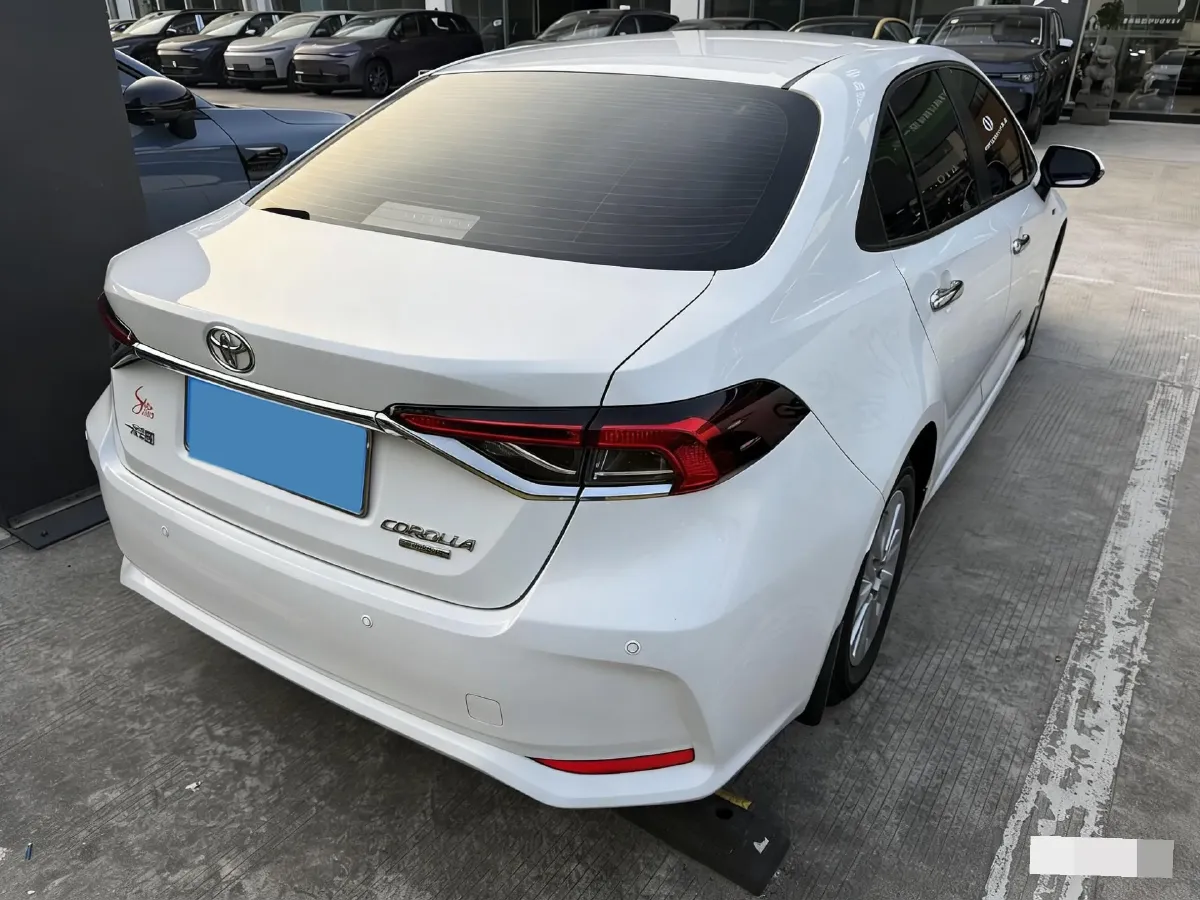 2021 Toyota Corolla 1.5L 121HP L3 CVT,autocango,china used car exporter,china ev exporter,chinese used car exporter,chinese used ev exporter