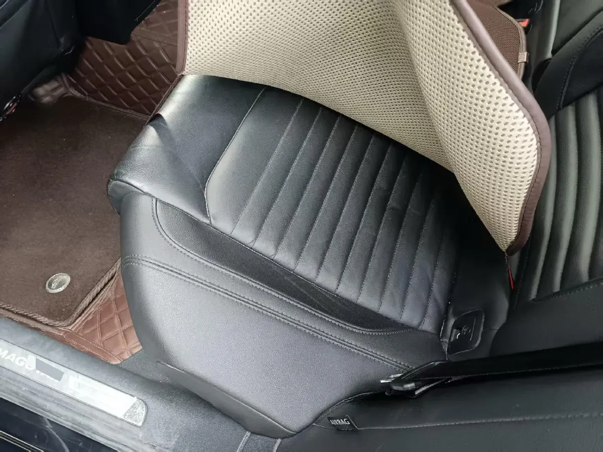 2019 Volkswagen Magotan 2.0T 186HP L4 7DCT,autocango,china used car exporter,china ev exporter,chinese used car exporter,chinese used ev exporter