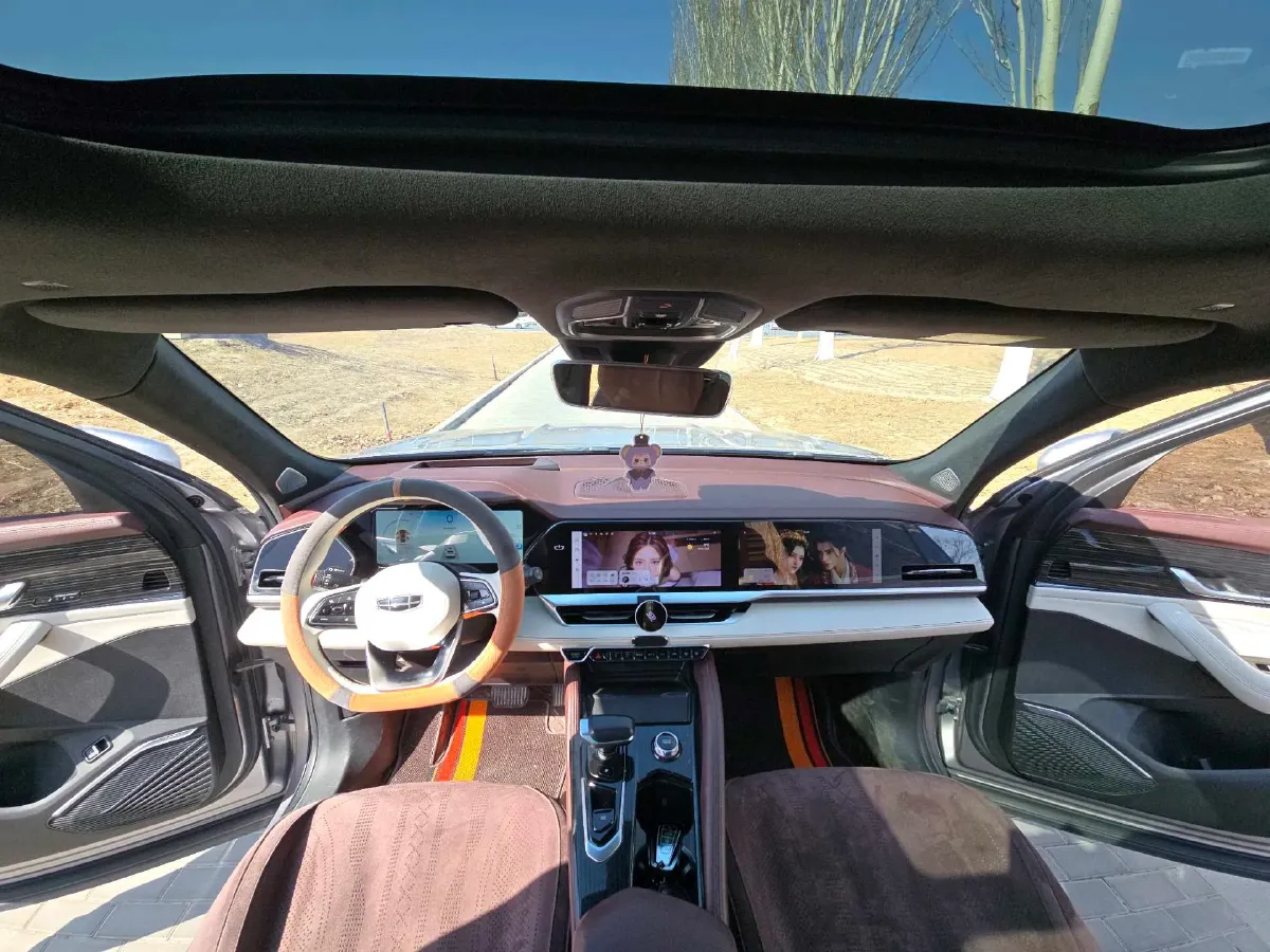 2023 Geely Monjaro 2.0T 238HP L4 8AT,autocango,china used car exporter,china ev exporter,chinese used car exporter,chinese used ev exporter