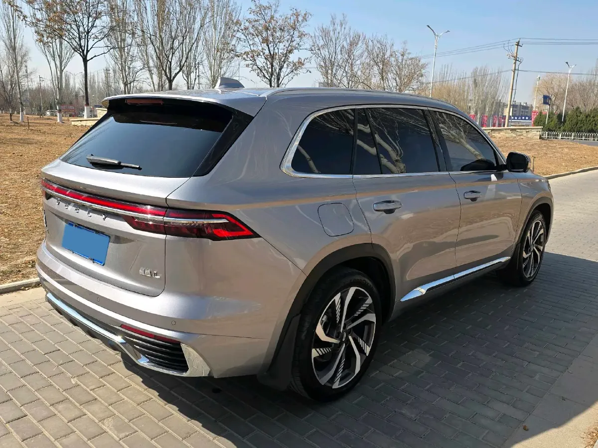 2023 Geely Monjaro 2.0T 238HP L4 8AT,autocango,china used car exporter,china ev exporter,chinese used car exporter,chinese used ev exporter