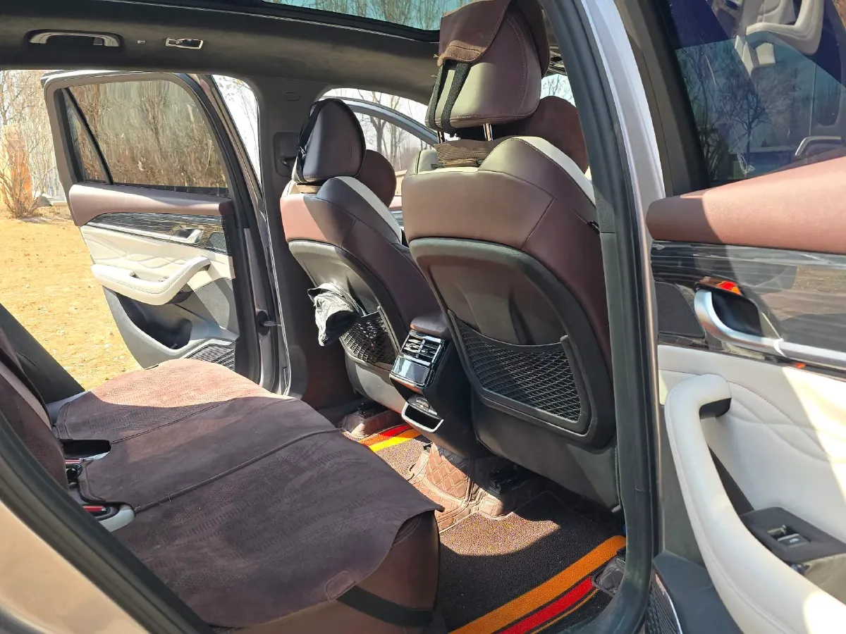 2023 Geely Monjaro 2.0T 238HP L4 8AT,autocango,china used car exporter,china ev exporter,chinese used car exporter,chinese used ev exporter