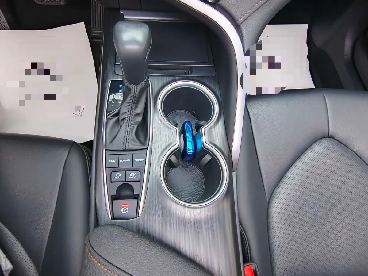 2023 Toyota Camry 2.5L 178HP L4 E-CVT Hybrid,autocango,china used car exporter,china ev exporter,chinese used car exporter,chinese used ev exporter