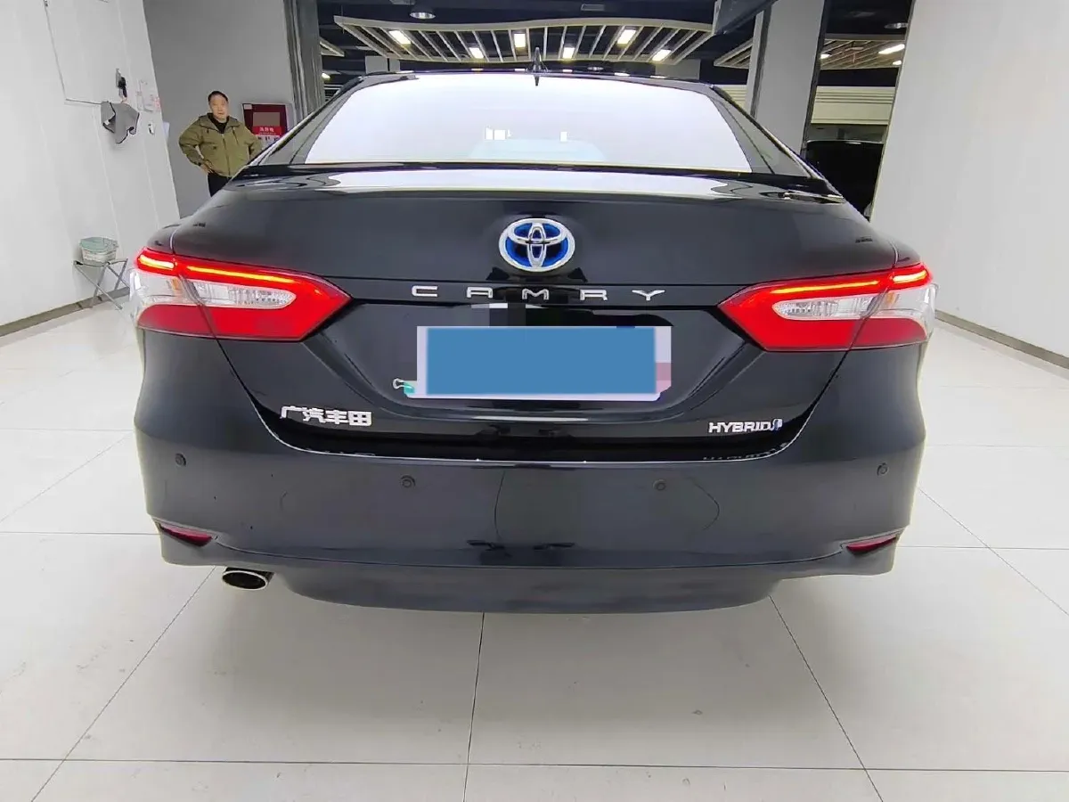 2023 Toyota Camry 2.5L 178HP L4 E-CVT Hybrid,autocango,china used car exporter,china ev exporter,chinese used car exporter,chinese used ev exporter