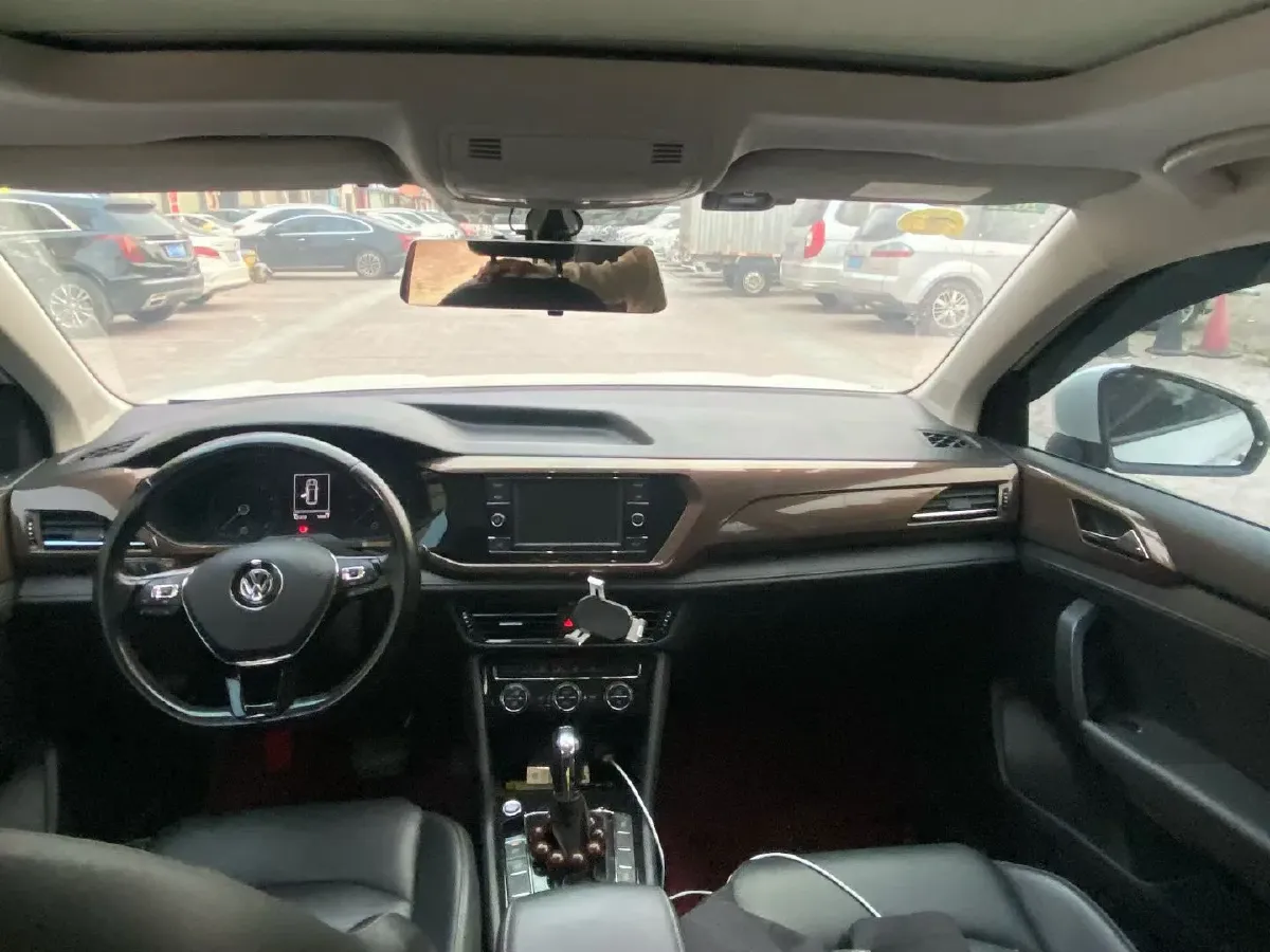 2020 Volkswagen Tharu 1.4T 150HP L4 7DCT,autocango,china used car exporter,china ev exporter,chinese used car exporter,chinese used ev exporter