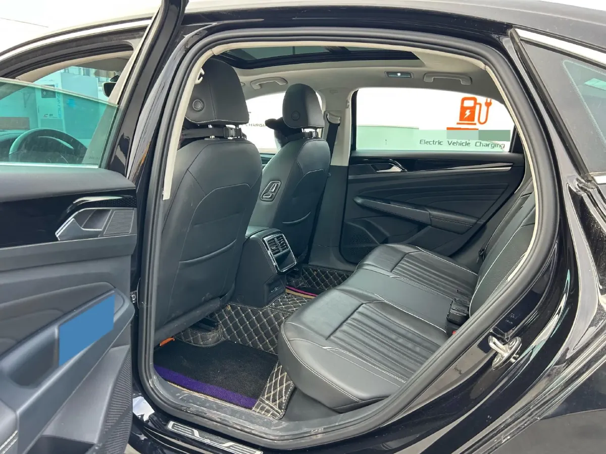 2022 Skoda Kodiak GT 2.0T 186HP L4 7DCT,autocango,china used car exporter,china ev exporter,chinese used car exporter,chinese used ev exporter