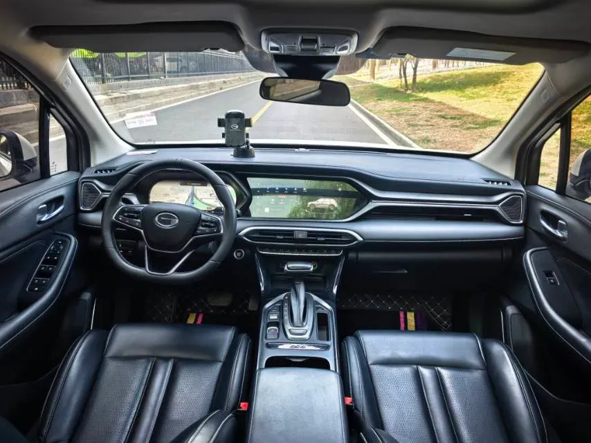 2022 GAC Trumpchi GS4 1.5T 169HP L4 6AT,autocango,china used car exporter,china ev exporter,chinese used car exporter,chinese used ev exporter