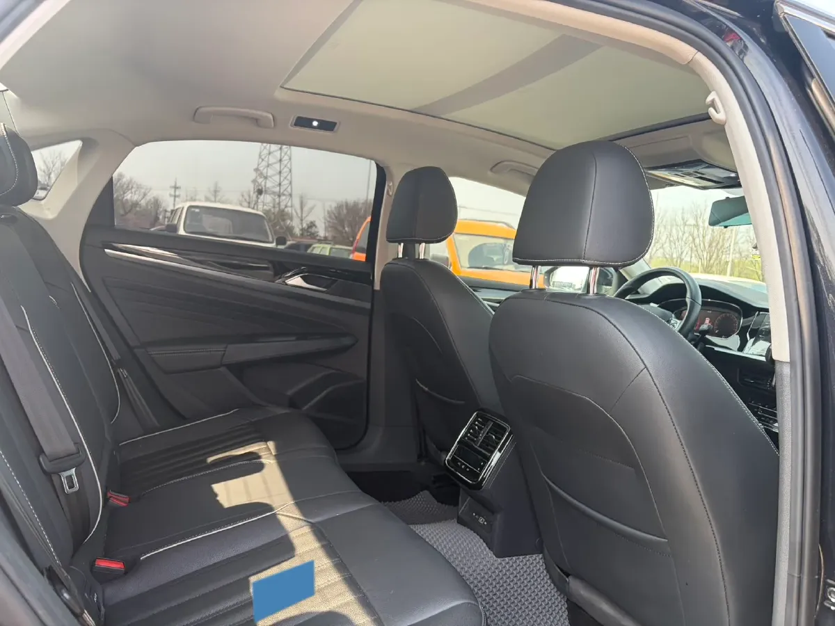 2022 Skoda Kodiak GT 2.0T 186HP L4 7DCT,autocango,china used car exporter,china ev exporter,chinese used car exporter,chinese used ev exporter