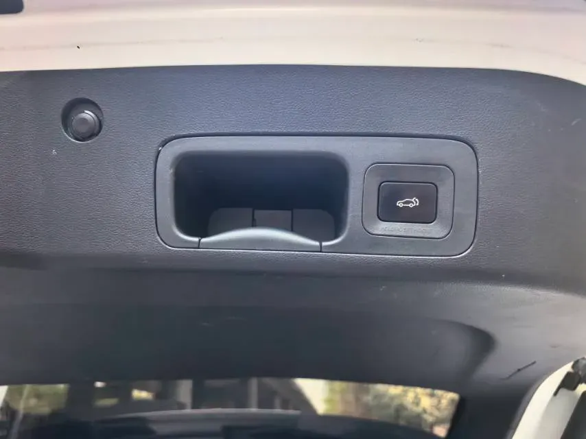 2022 GAC Trumpchi GS4 1.5T 169HP L4 6AT,autocango,china used car exporter,china ev exporter,chinese used car exporter,chinese used ev exporter