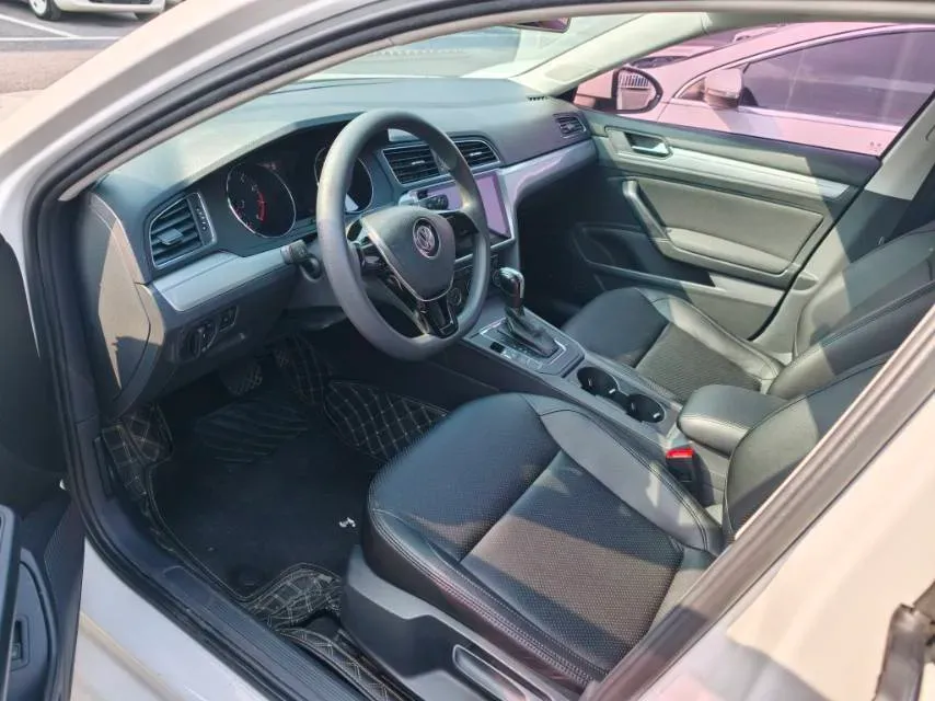 2017 Volkswagen Lamando 1.4T 131HP L4 7DCT,autocango,china used car exporter,china ev exporter,chinese used car exporter,chinese used ev exporter