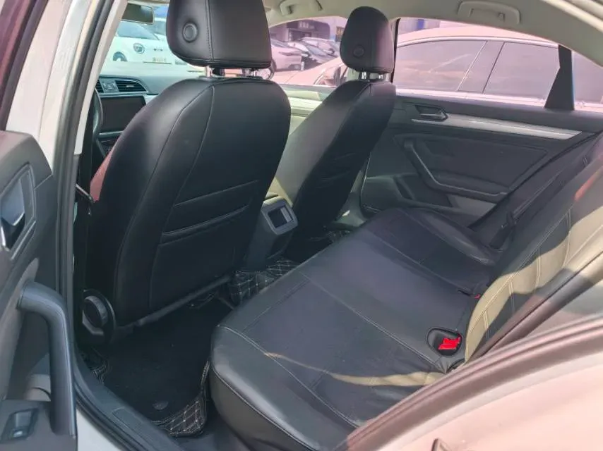 2017 Volkswagen Lamando 1.4T 131HP L4 7DCT,autocango,china used car exporter,china ev exporter,chinese used car exporter,chinese used ev exporter