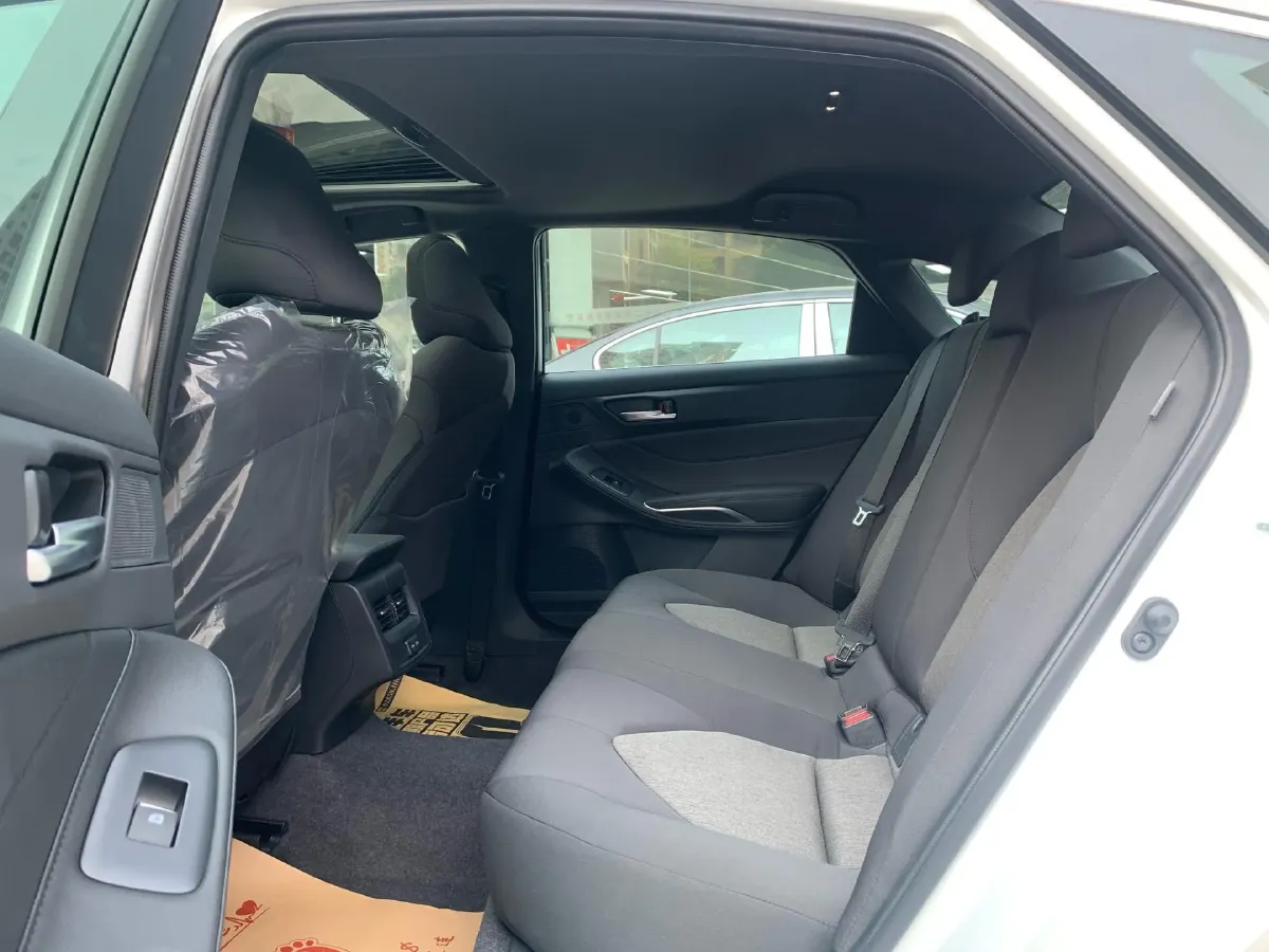 2025 BYD Seal07 DM-i 1.5L 101HP L4 E-CVT PHEV 17.6KWH,autocango,china used car exporter,china ev exporter,chinese used car exporter,chinese used ev exporter