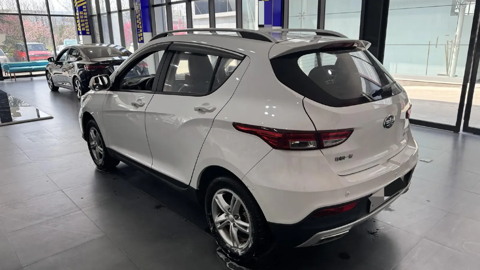2017 FAW Jumpal D60 1.5L 113HP L4 5MT,autocango,china used car exporter,china ev exporter,chinese used car exporter,chinese used ev exporter