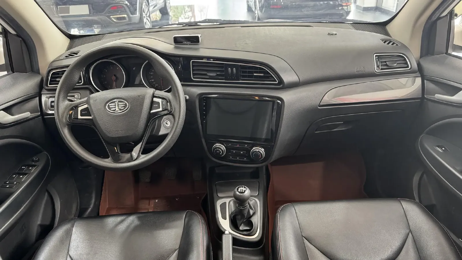 2017 FAW Jumpal D60 1.5L 113HP L4 5MT,autocango,china used car exporter,china ev exporter,chinese used car exporter,chinese used ev exporter