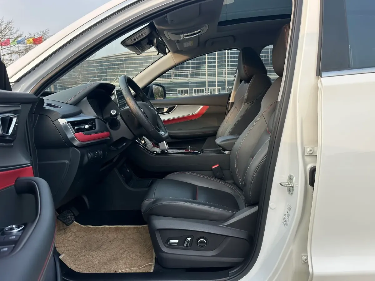 2021 Chery Tiggo 7 1.6T 197HP L4 7DCT,autocango,china used car exporter,china ev exporter,chinese used car exporter,chinese used ev exporter