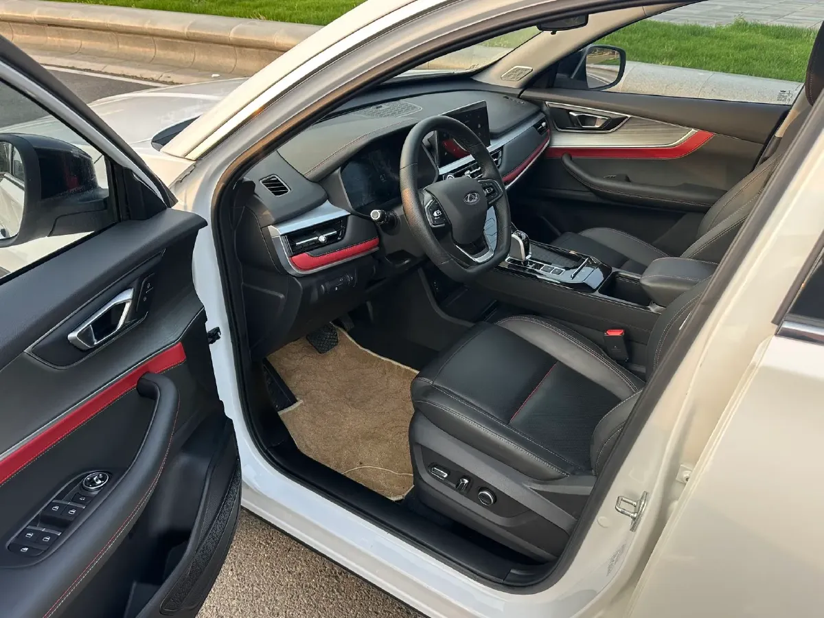 2021 Chery Tiggo 7 1.6T 197HP L4 7DCT,autocango,china used car exporter,china ev exporter,chinese used car exporter,chinese used ev exporter