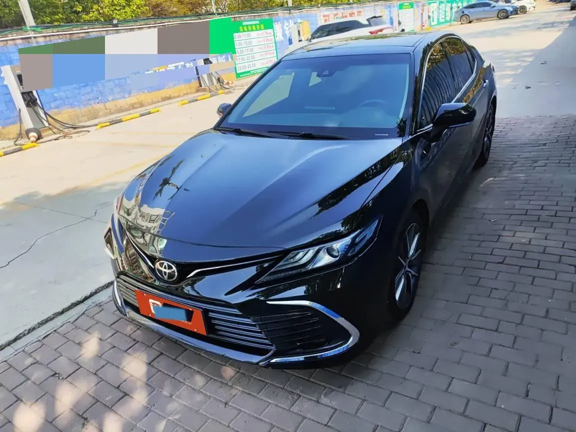 2021 Toyota Camry 2.5L 209HP L4 8AT,autocango,china used car exporter,china ev exporter,chinese used car exporter,chinese used ev exporter