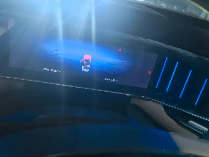 2023 Geely StarRay 1.5T 181HP L4 7DCT,autocango,china used car exporter,china ev exporter,chinese used car exporter,chinese used ev exporter