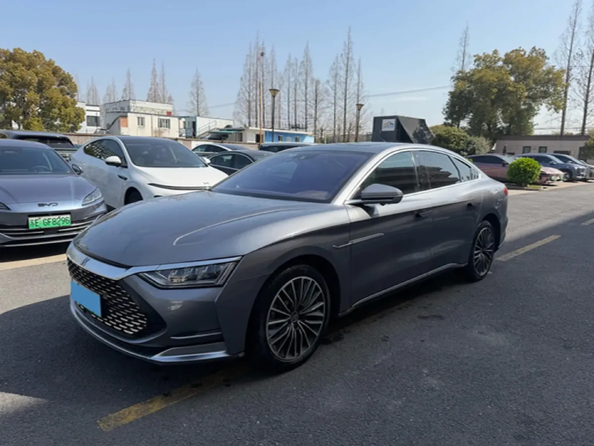 2020 WEY VV7 2.0T 227HP L4 7DCT PHEV,autocango,china used car exporter,china ev exporter,chinese used car exporter,chinese used ev exporter